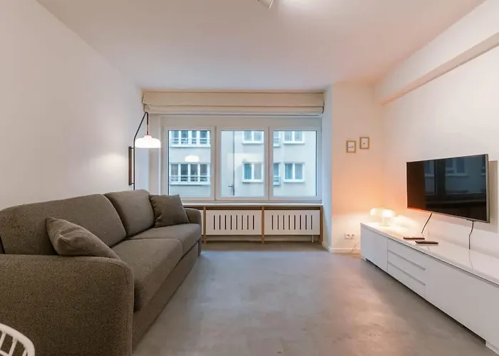 Casiola - Urban Sea View In *